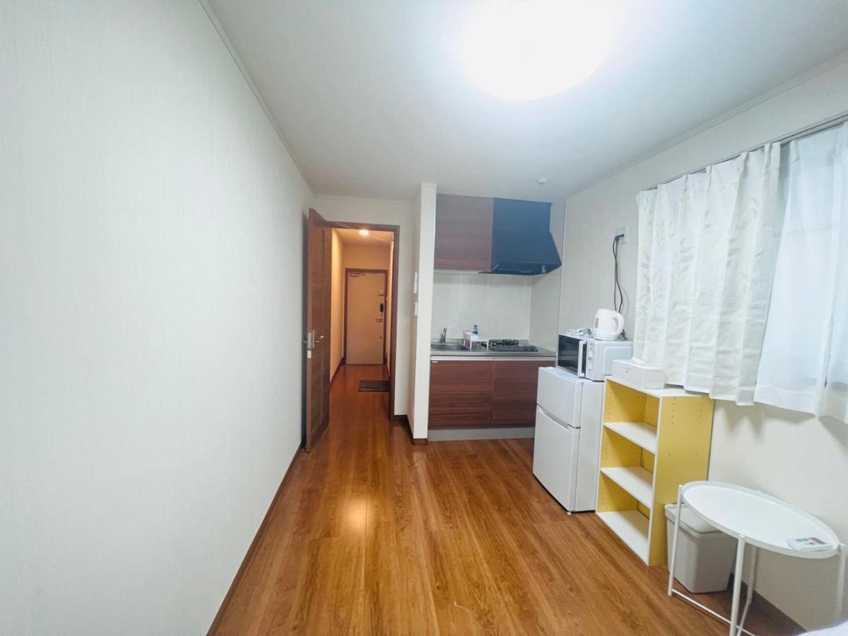 Pusu Okubo Apartment Tokyo Exterior photo